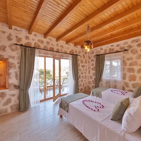 Outstanding Villa With Private Pool And Jacuzzi In Kas, Antalya Appartamento