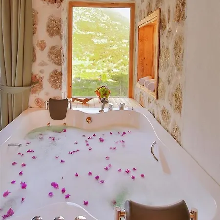 Outstanding Villa With Private Pool And Jacuzzi In Kas, Antalya Appartamento Islamlar (Mediterranean)