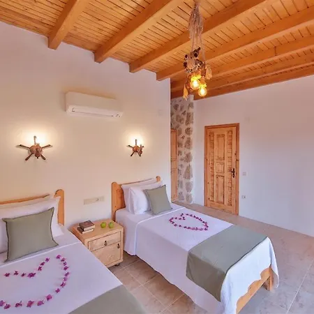 Outstanding Villa With Private Pool And Jacuzzi In Kas, Antalya Appartamento